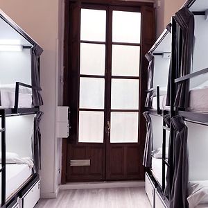Dormitory Room Mixed